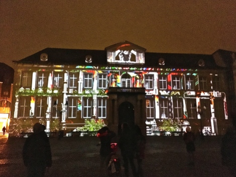 One night, we strolled into the Burg Square and happened upon an art installation that projected moving graphics upon the wall of the building with the simplest facade. We watched it three times, it was so cool.